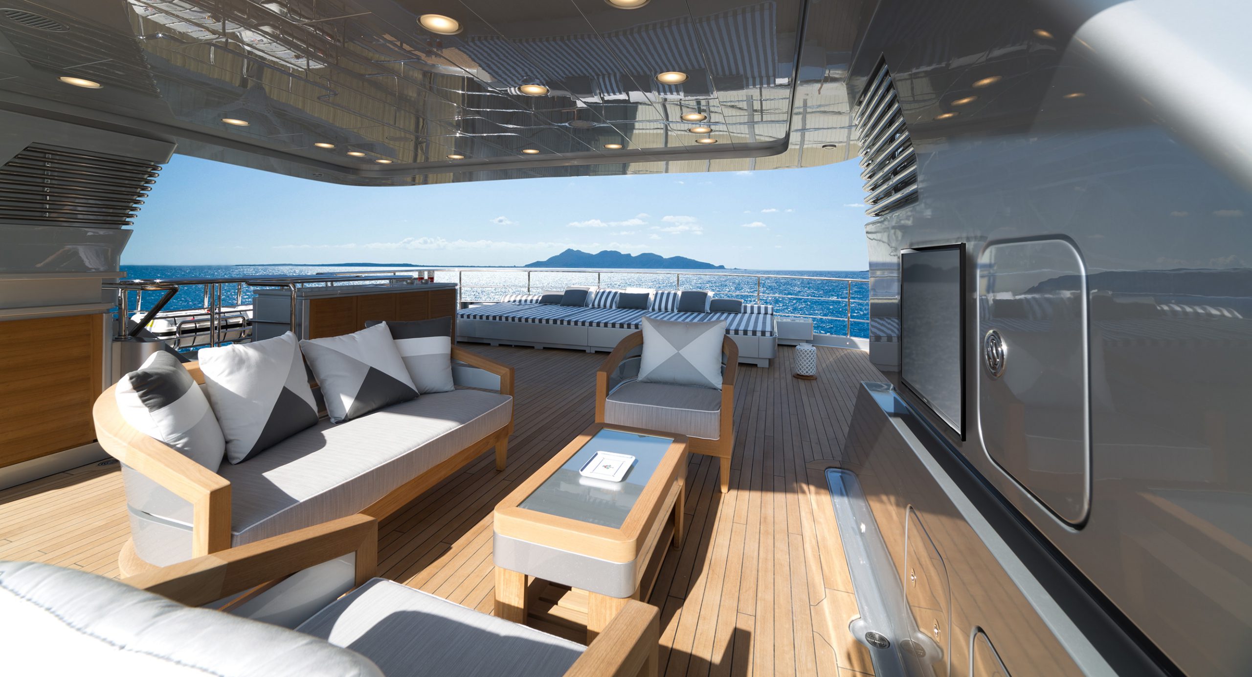 CODECASA-43---HULL-C-122---SUN-DECK