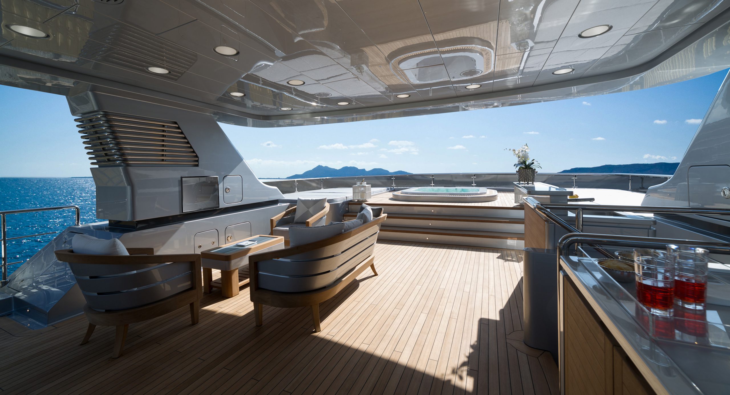 CODECASA-43---HULL-C122---SUN-DECK