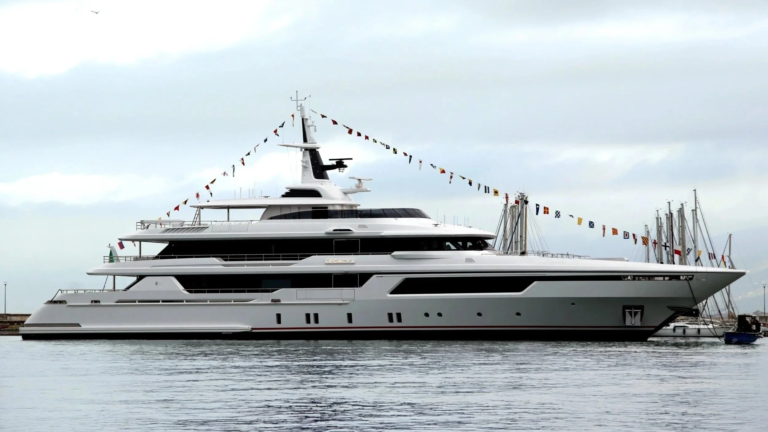 M.Y. LEGACY 4 – CODECASA 57 COSTRUZIONE F81 – IL VARO