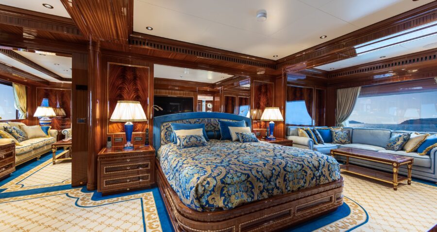 CODECASA 57 - COSTRUZIONE F81 - M/Y LEGACY 4 CODECASA 57 - COSTRUZIONE F81 - M/Y LEGACY 4