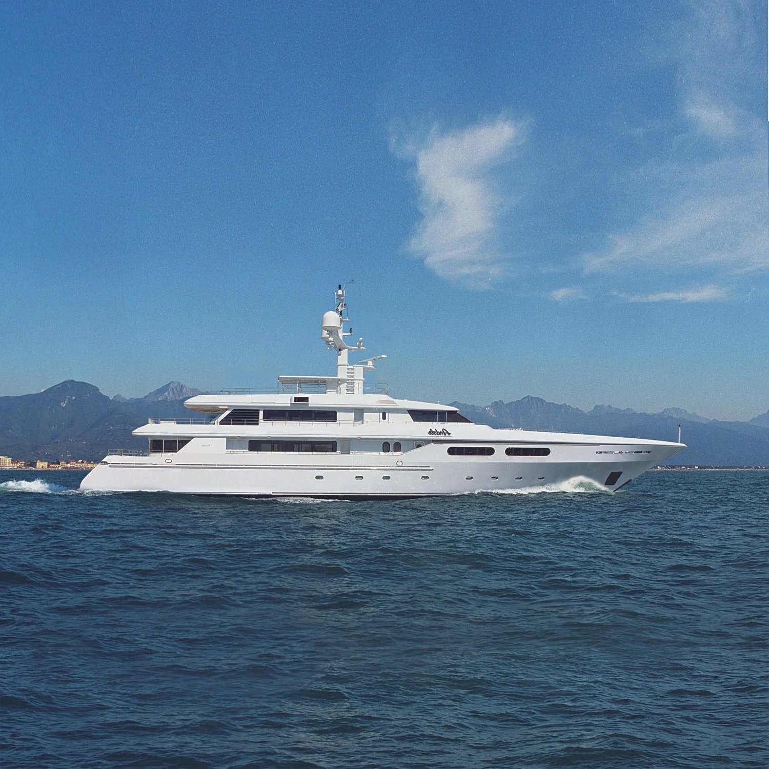 CODECASA 50 – HULL F66 – M.Y. ELENA V